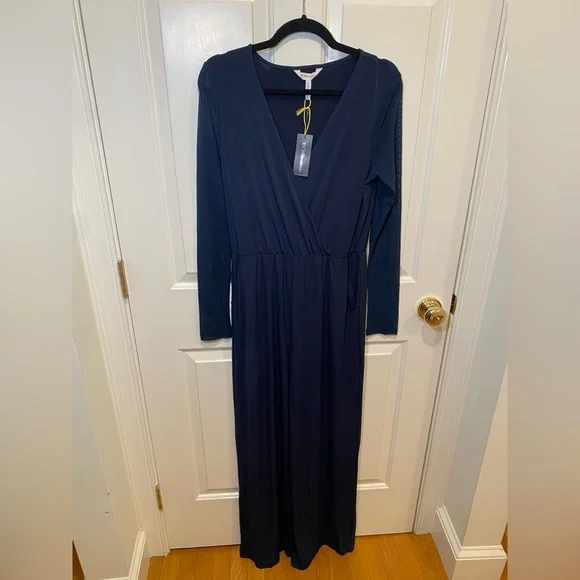 BCBGeneration Deep Blue Mesh Long Sleeve Jumpsuit size M New with Tag - Picture 2 of 9